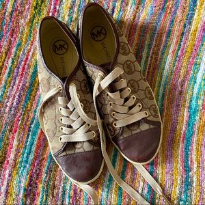 Michael Kors Sneakers with Logo Print Brown & Gold Size 7.5